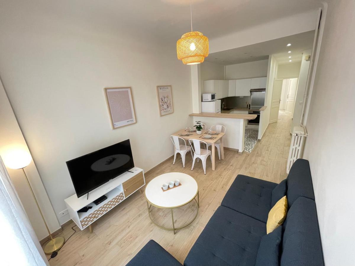 Renting - Penchienatti - Spacious - 2 Bedrooms - King Bed - View Heart Of Nice