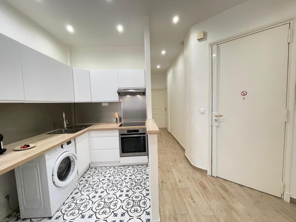Renting - Penchienatti - Spacious - 2 Bedrooms - King Bed - View Heart Of Nice
