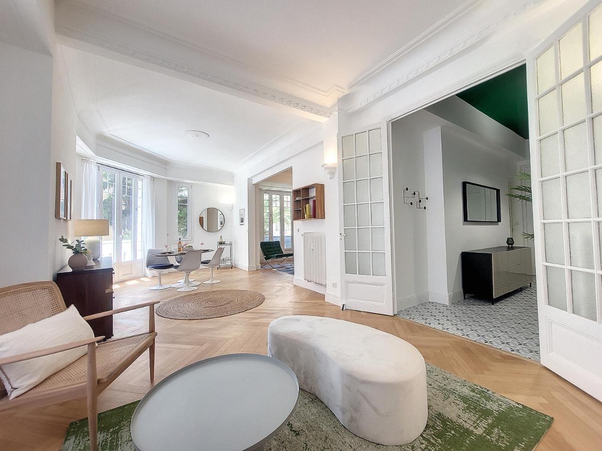 Nestor&jeeves - Standing Baquis - - Close Sea Apartment