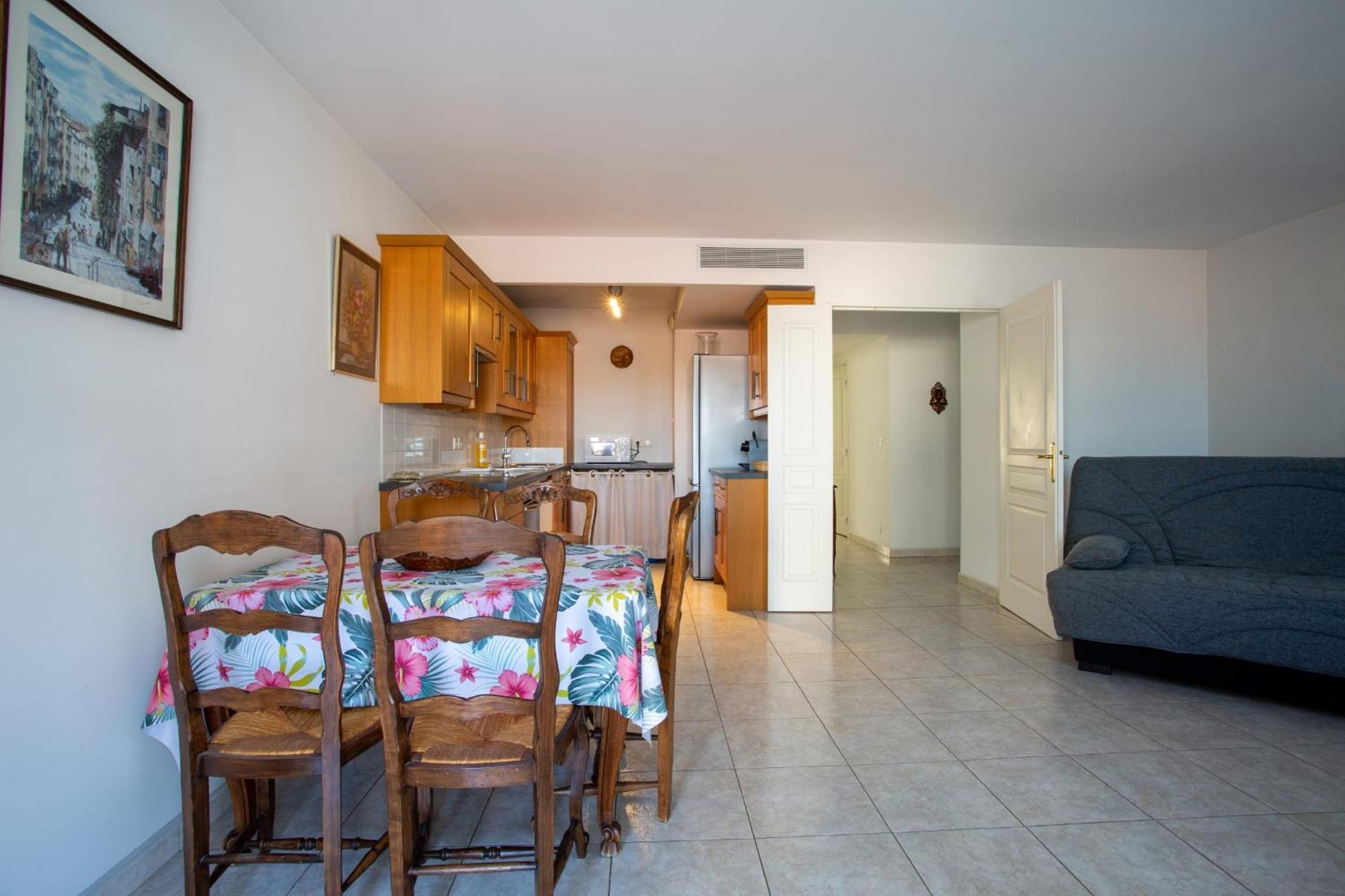 With Sea View With Two Bedrooms * Nice