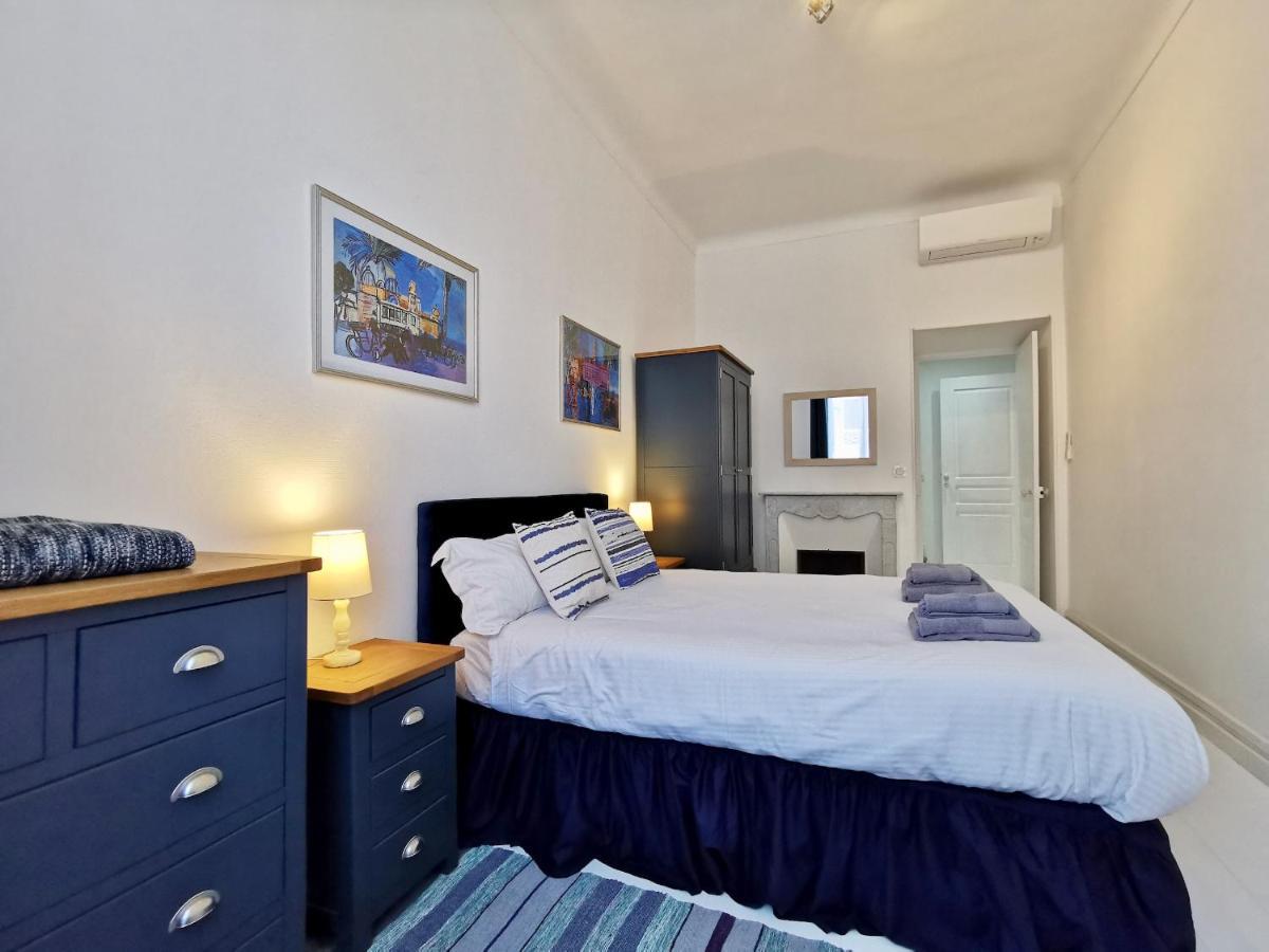 Congres Carre D'or By Guys * Nice