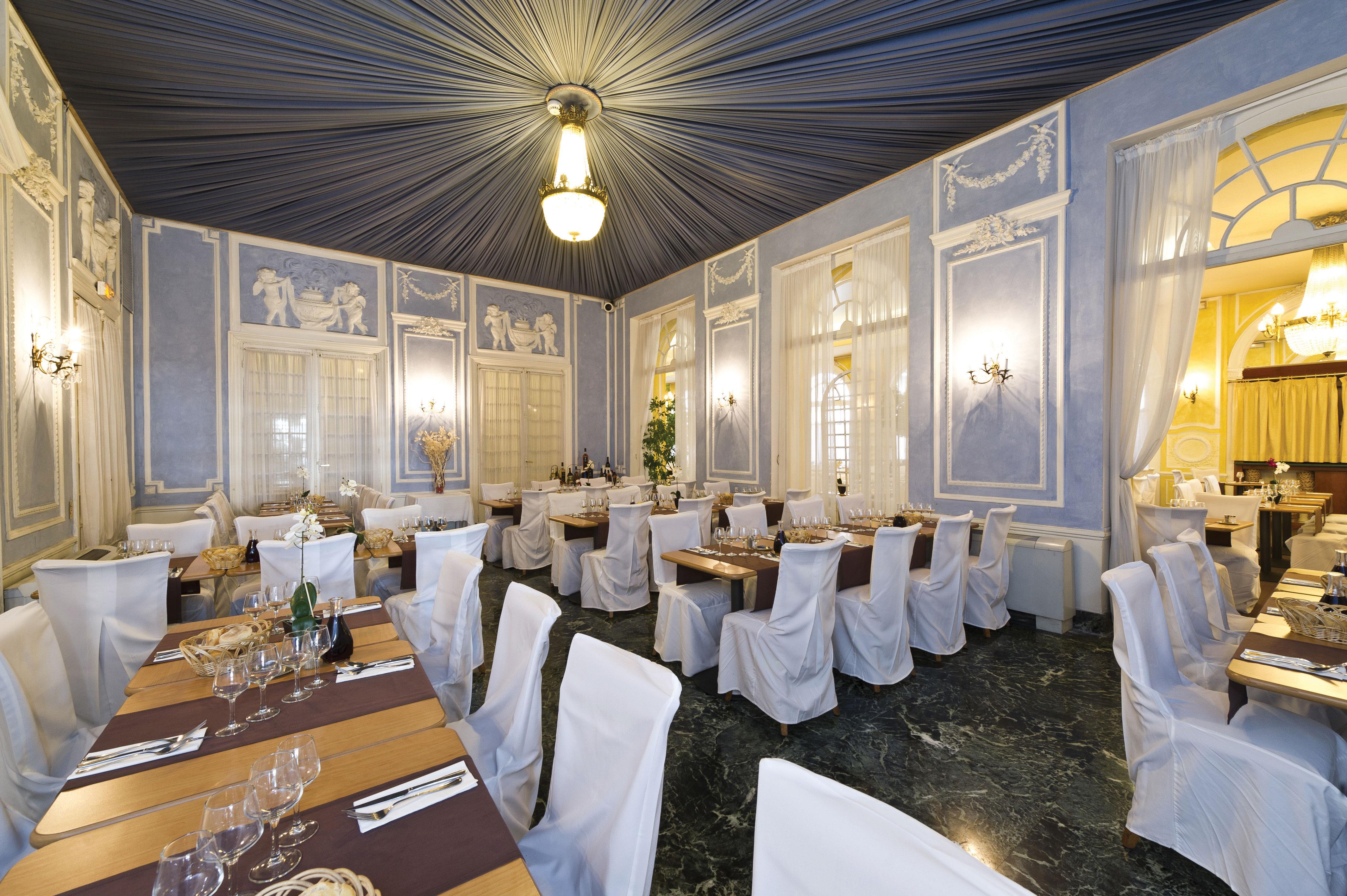 Le Royal Promenade Des 3* Nice