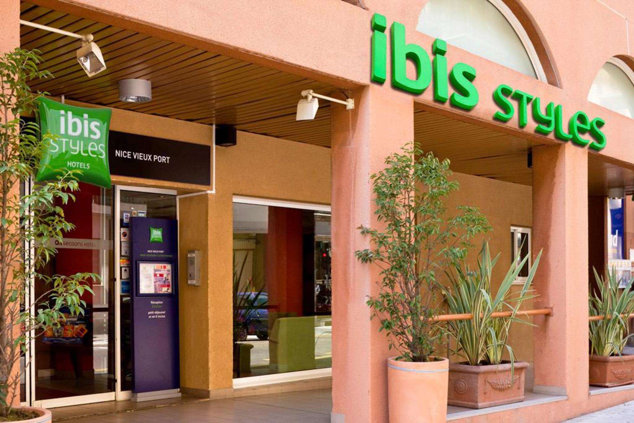 Ibis Styles Centre Port 3* Nice