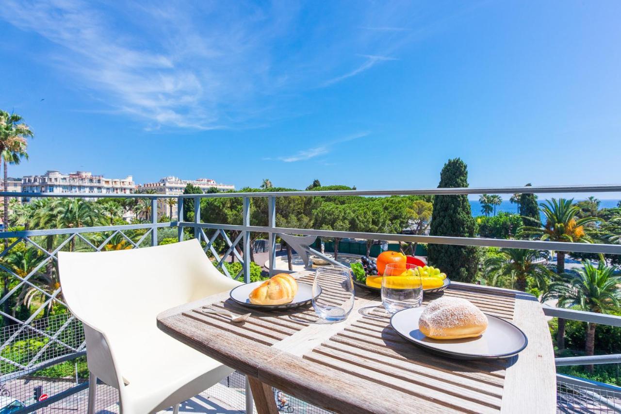 Palais 1er Ap4292 By Riviera Homes