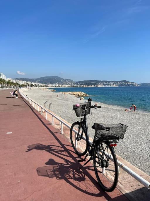 Rez-de-jardin Sur La Promenade Des