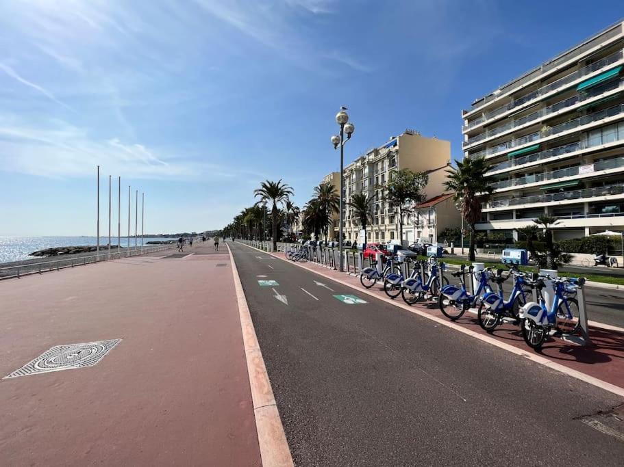 Rez-de-jardin Sur La Promenade Des Nice