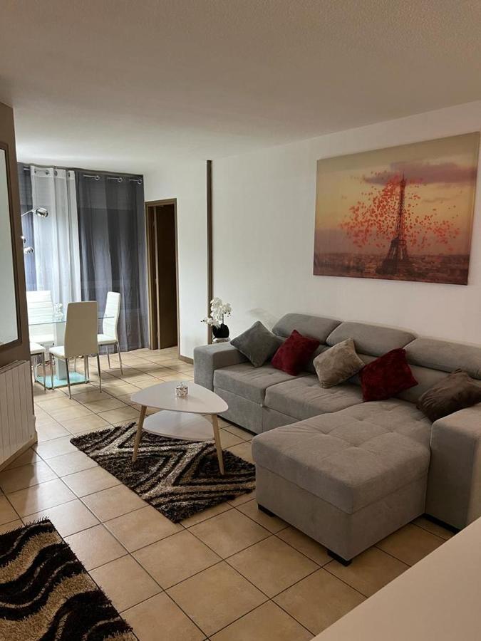2 Pieces Apartment Nice
