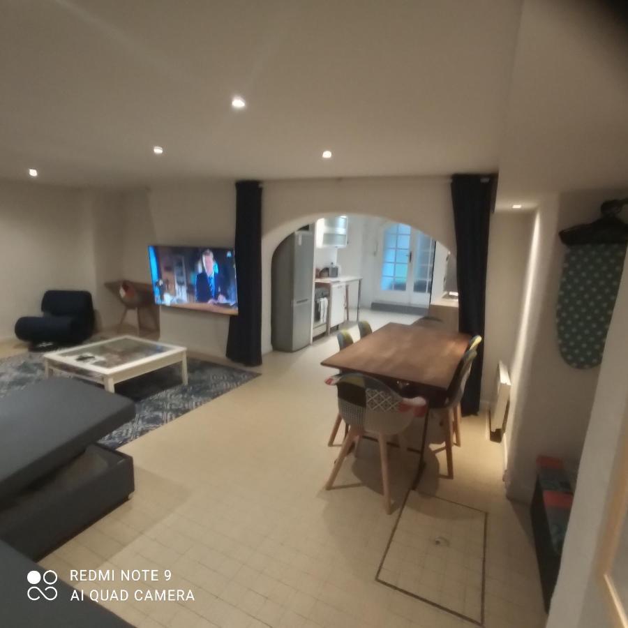 Apartamento Charming And Modern Cave In The Heart Of The Port *
