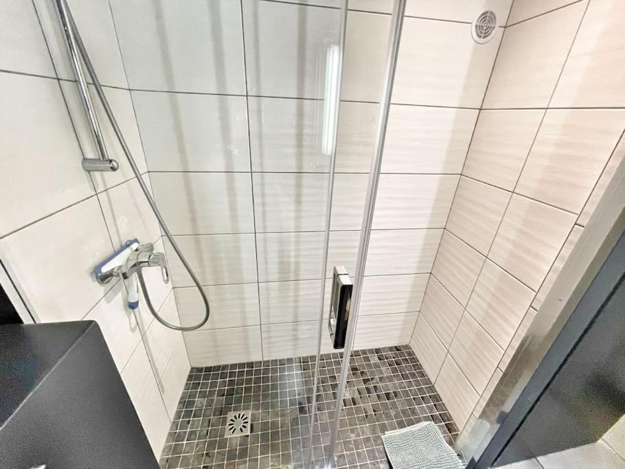 Homelivia, Vieux Nice, De Charme, Clim Balcon