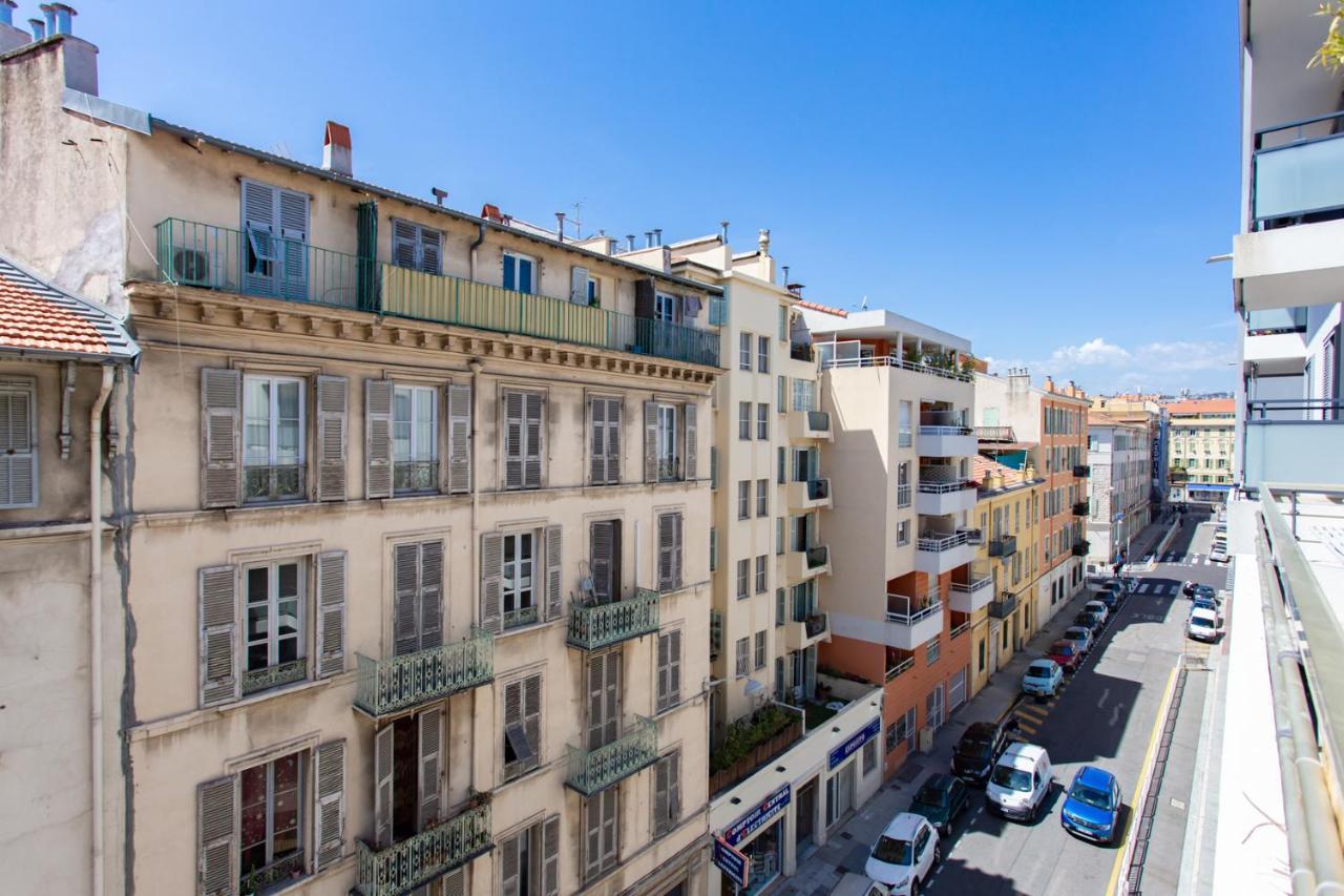 #4 Papon Parking Climatise Terrasse & Wifi 5mins A Pieds Du Vieux