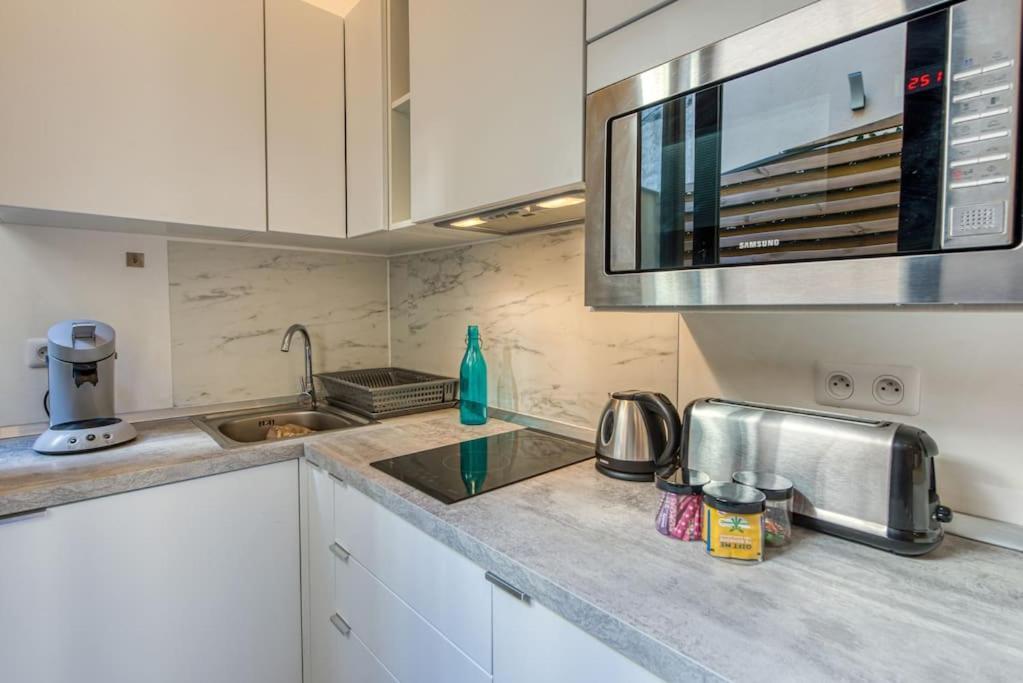 Apartamento #14 Duplex Tonduti Terrace 5min Old Town