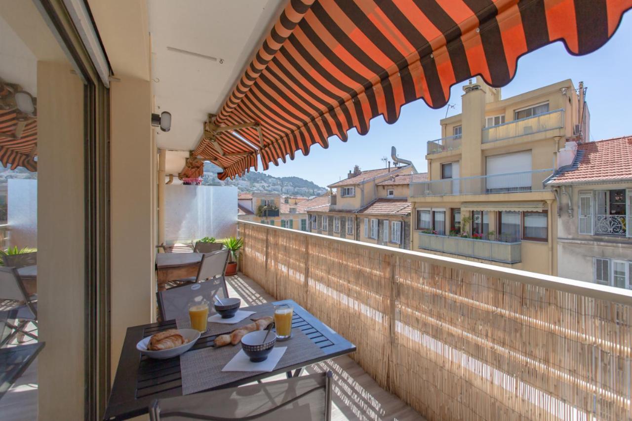 #4 Papon Parking Climatise Terrasse & Wifi 5mins A Pieds Du Vieux Apartment