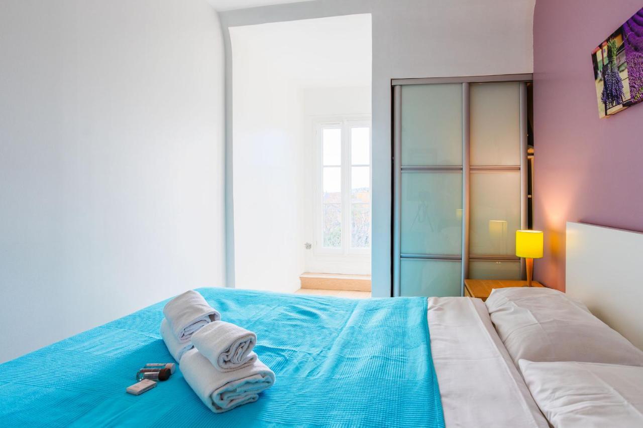 Hugo Park Ap4221 By Riviera Homes Nice