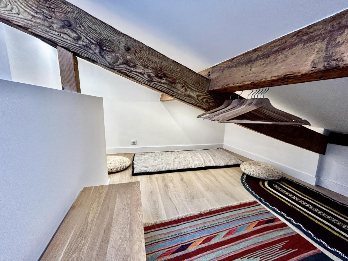 Riviera: Luminous Duplex With Panoramic View
