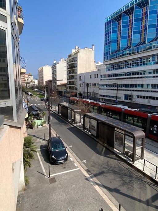 Apartment 23 M2 A Nice, 2e Ligne Du Front De *