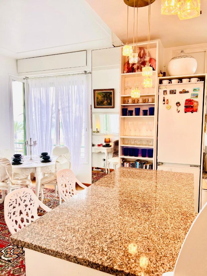 Endless Stunning Mediterranean Sea Views Promenade Des *