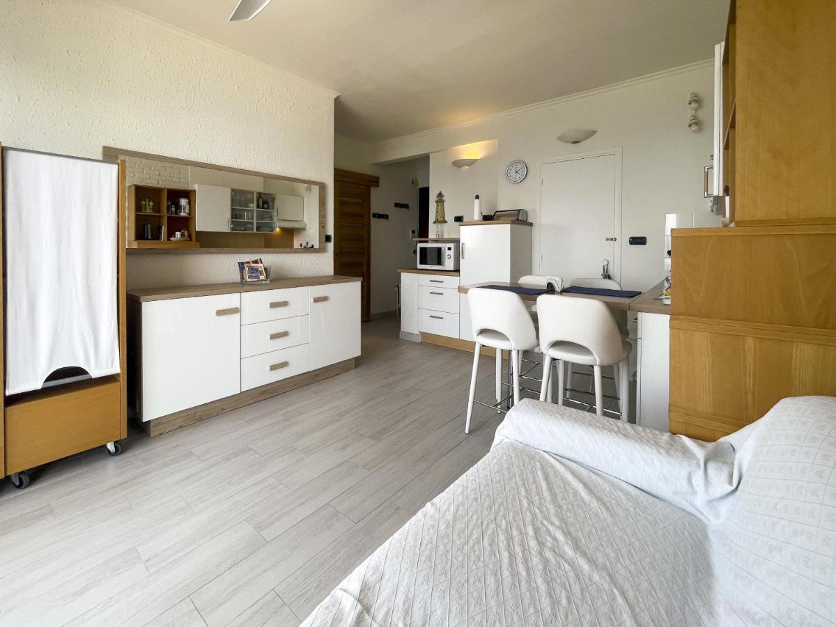 Apartment Sea View 4 Pers Wifi Ac *