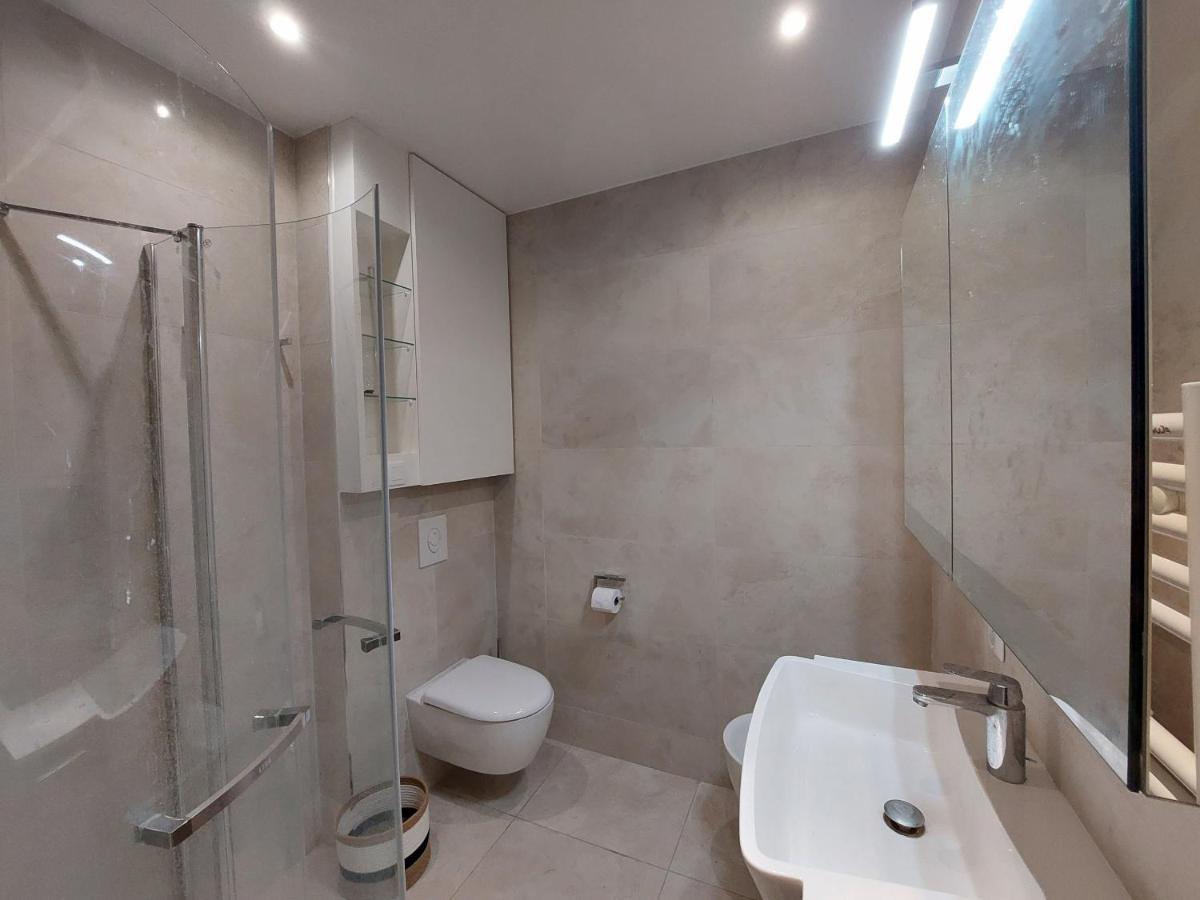 Bh - Capitol - 2 Bedrooms 5 Peoples Appartement *