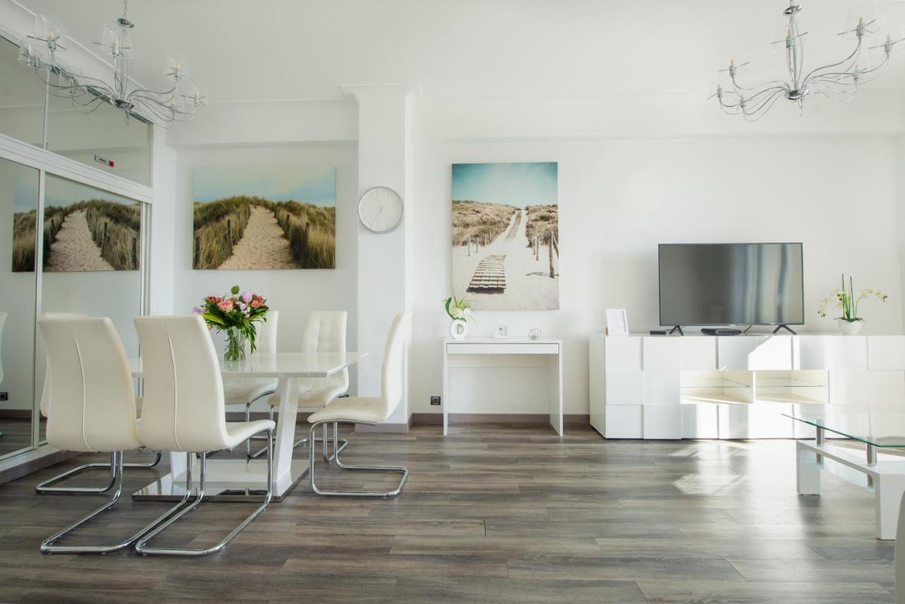 Sea Front - Panoramic View With Terrace - 85 M Apartment Nice