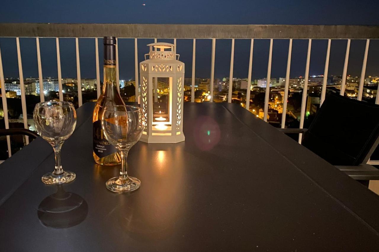 Nacre Furnished Flat Nice