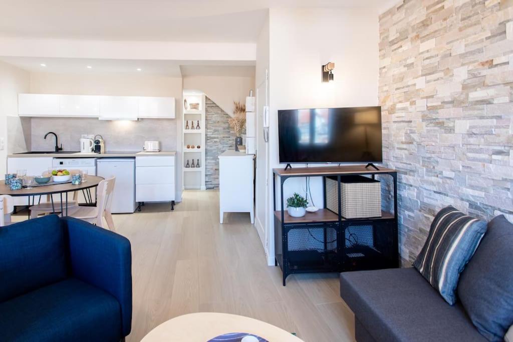 Apartment L16 Malonat Vieux 1 Min Mer/ 2 Chbres & Ac