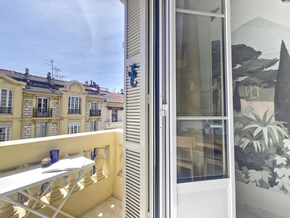 Nestor&jeeves - Seahorse - - Proche * Nice