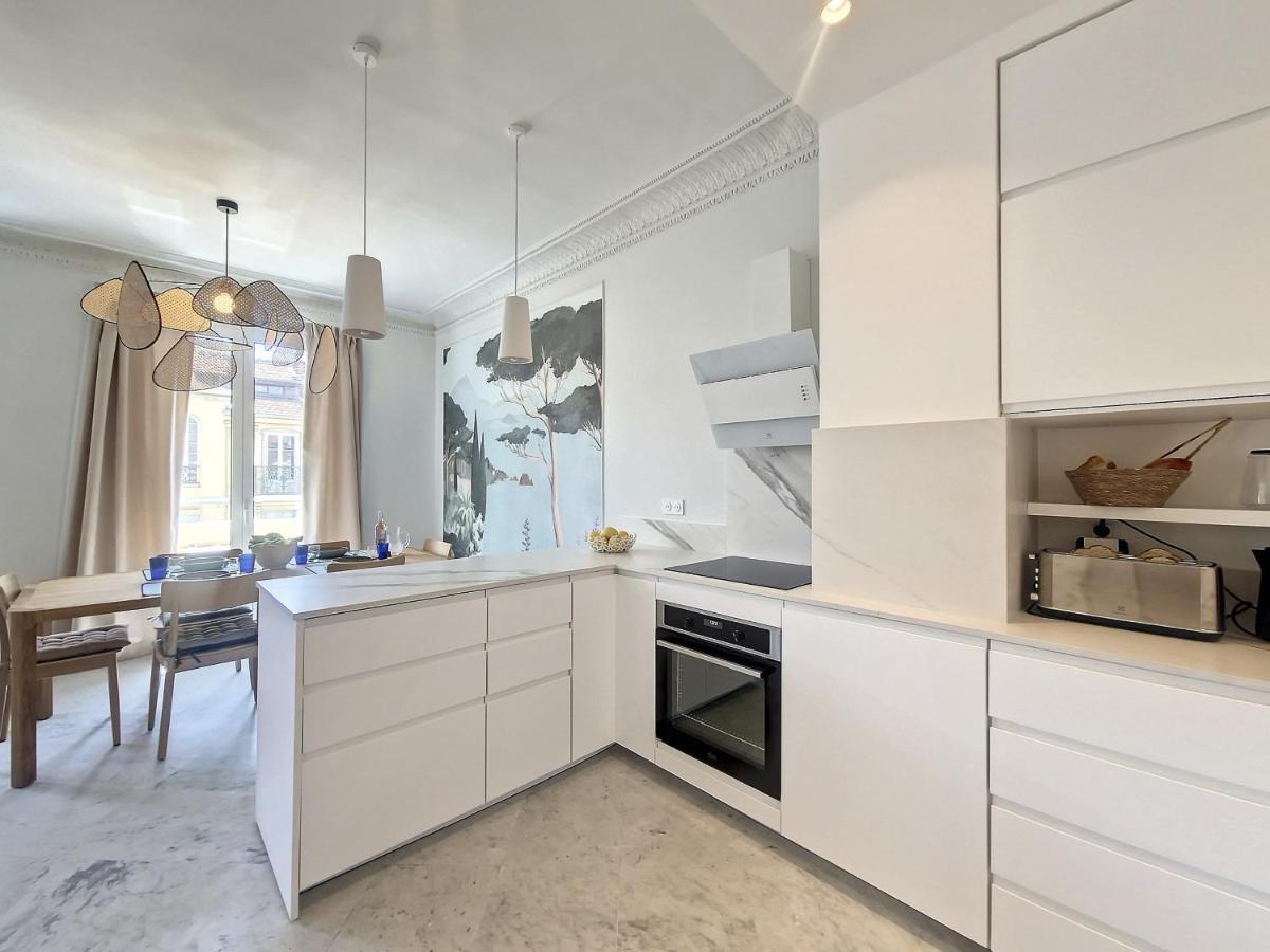 Nestor&jeeves - Seahorse - - Proche