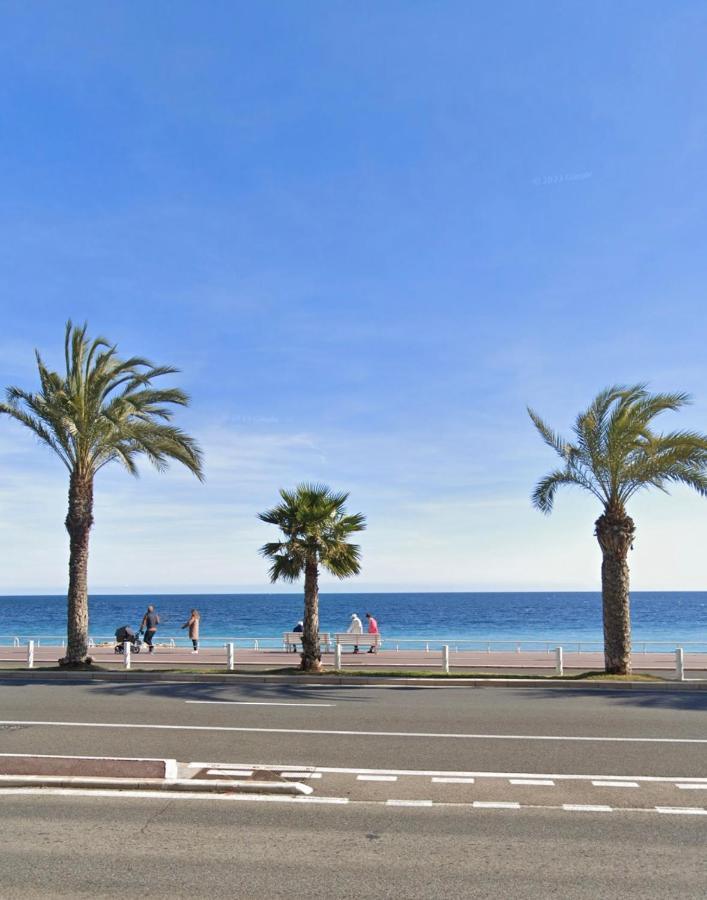 Nissa Bella Seafont / Promenade Des Apartment *