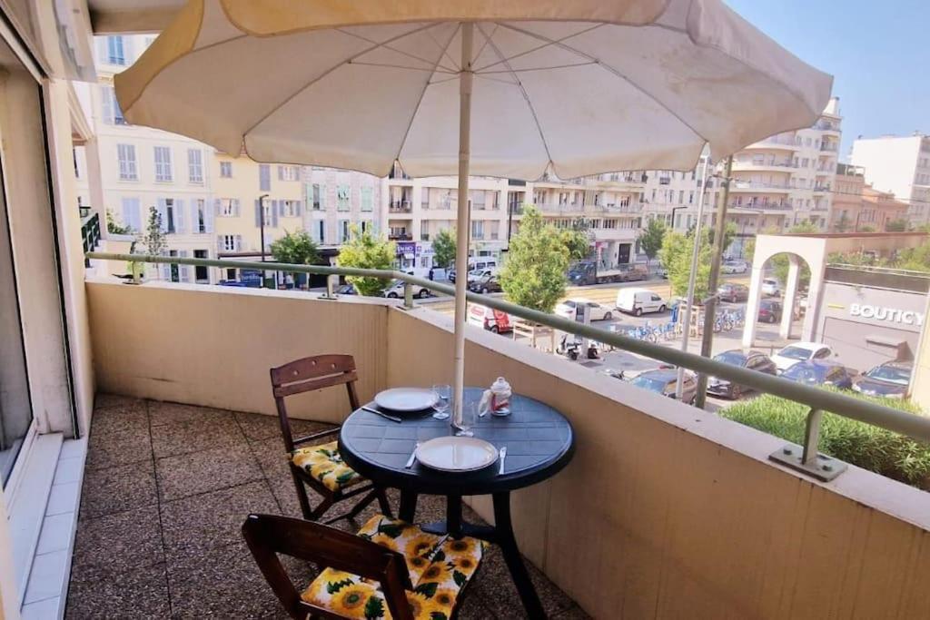 Apartment Studio Le Palais Des Arts