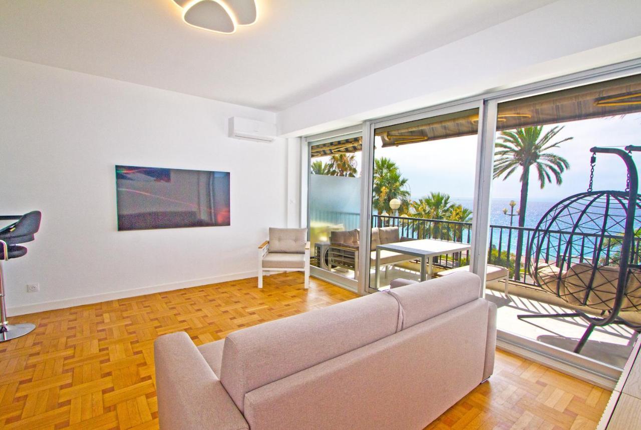 Luxury Sea Front Promenade Apartment