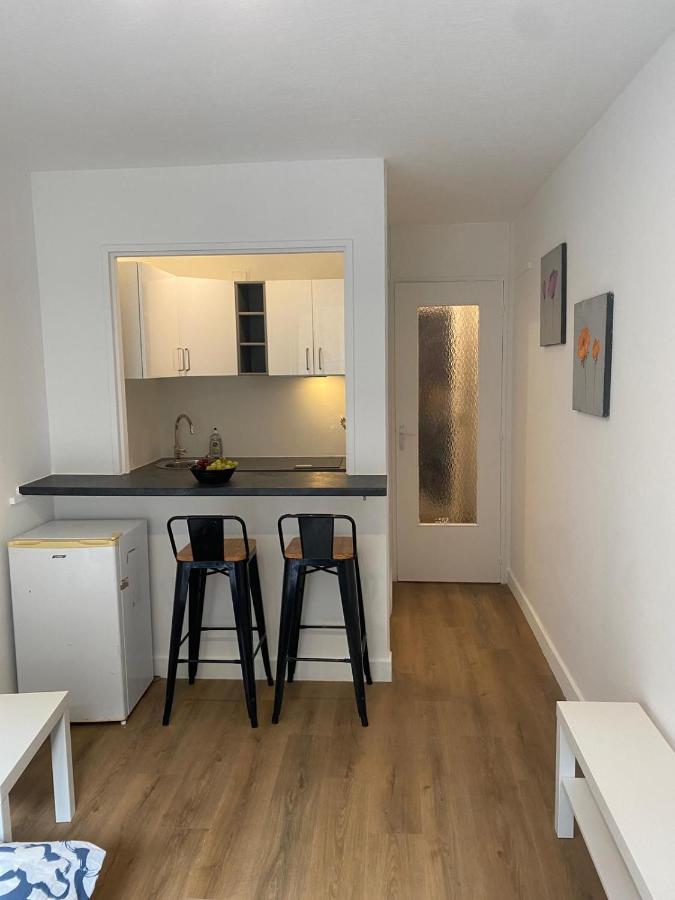 Hotel Cozy And Pleasant Studio - Parc Imperial Nice
