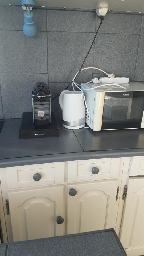 Appartement Studio 3 Personnes Jolie Vue Proche Gare 11 Ave Paul Arene