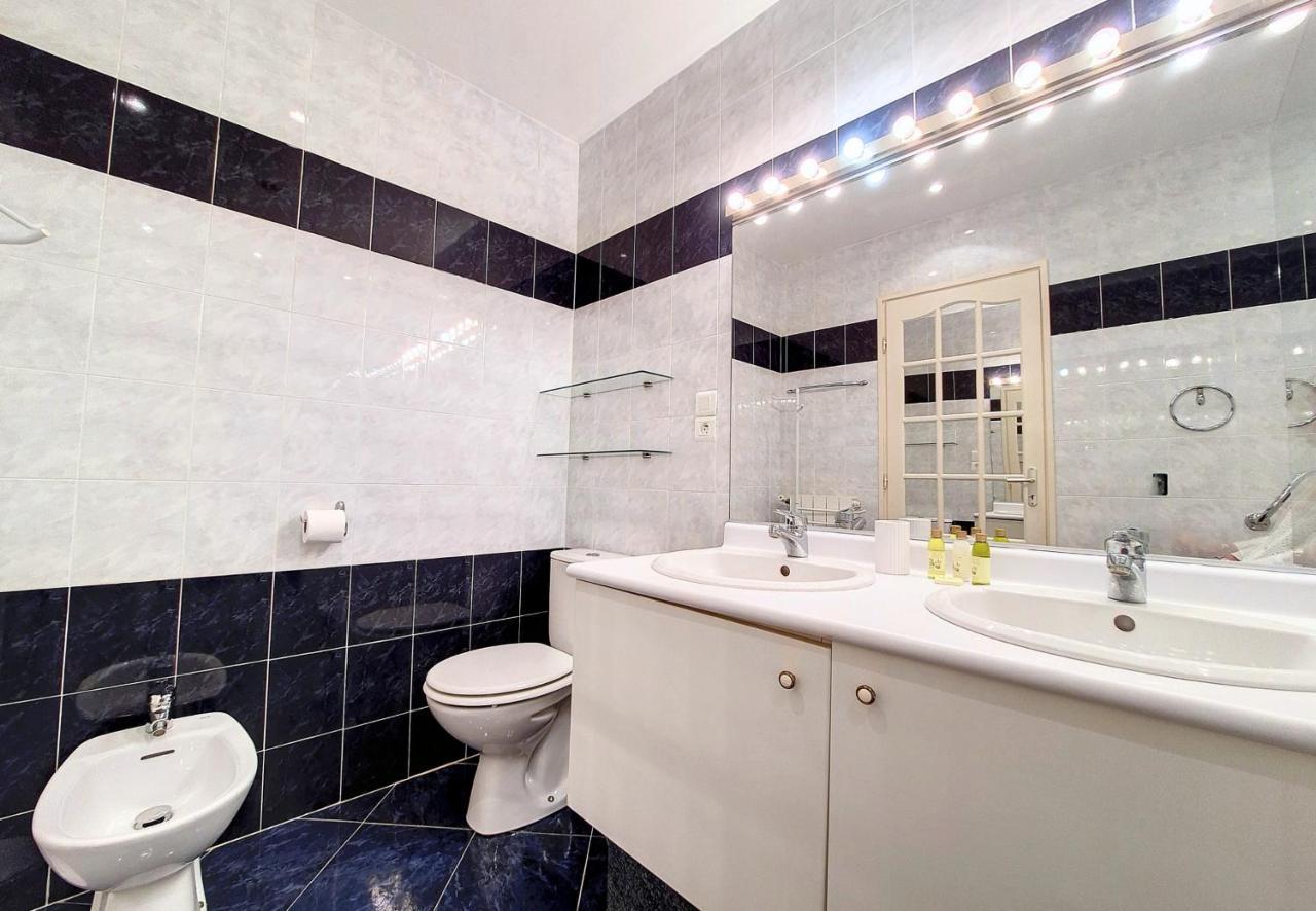 Nestor&jeeves - Frenchy - Hyper Center, Closer Sea And Place Massena Apartment *