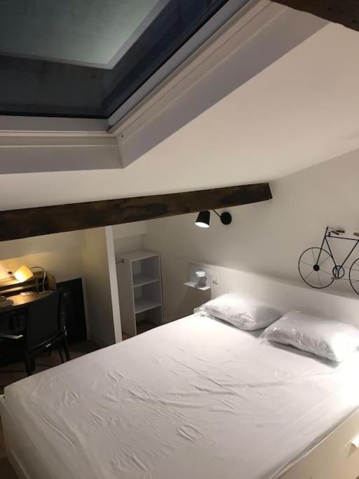 Apartment Merveilleuse Petite Maison En Plein Coeur De Nice, A Proximite De La Et Des Plages