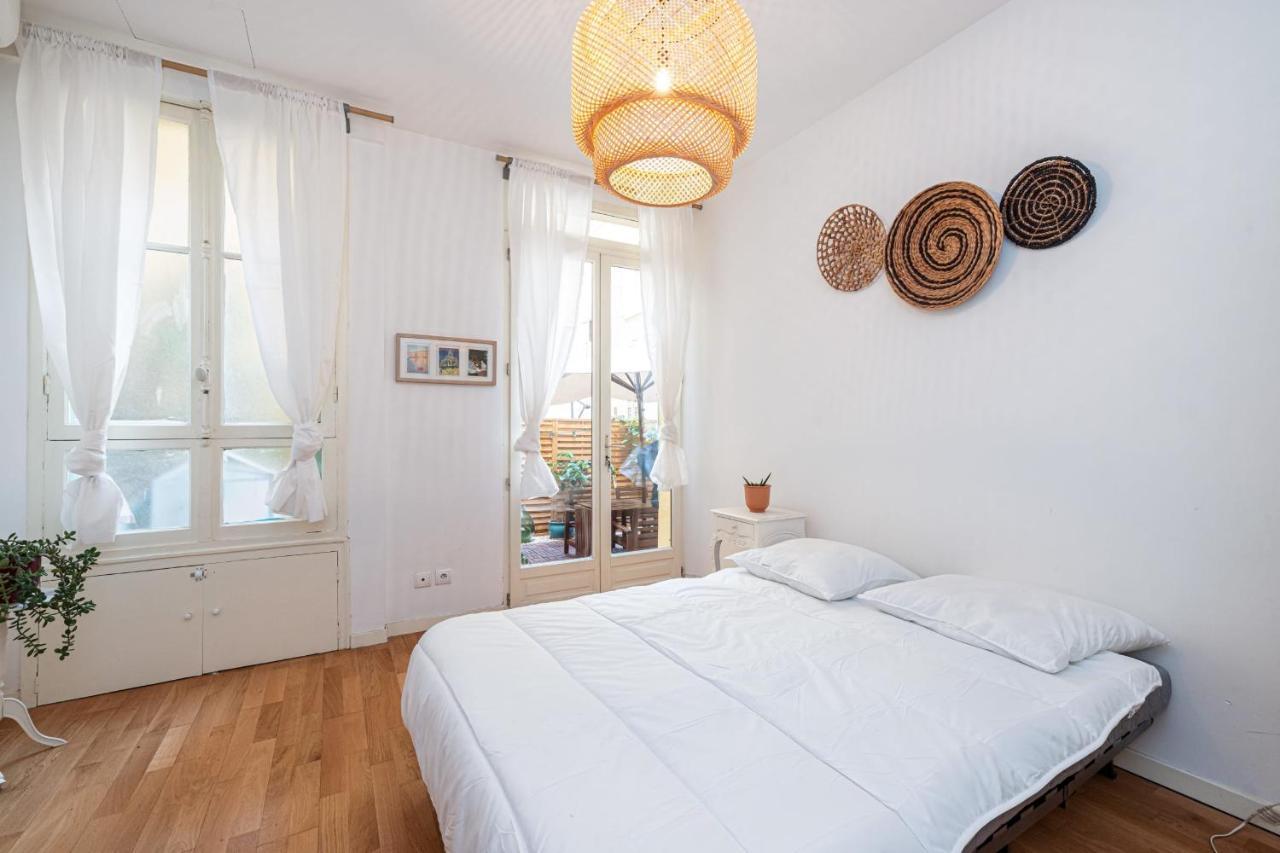 Apartment Spacious And Elegant With Sunny Terrace *