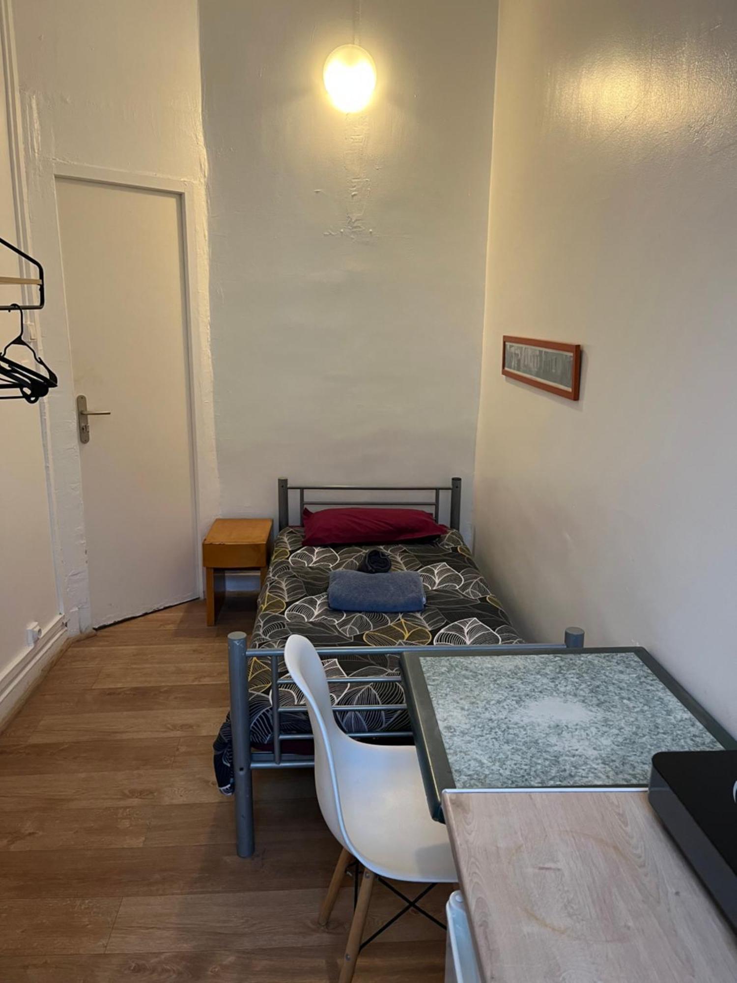 Hostel Lyonnais *