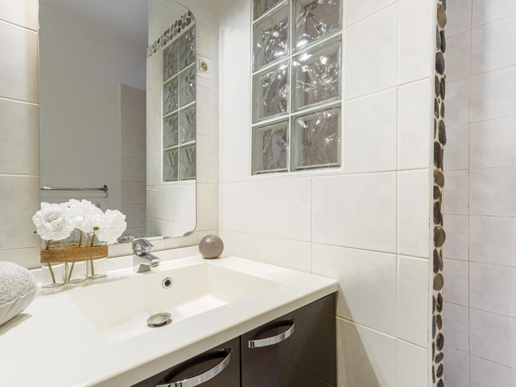 Apartment Les Yuccas Promenade Des By Interhome Nice