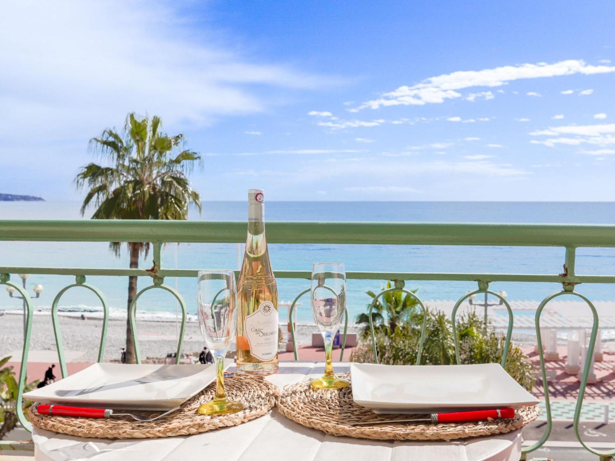 Apartment Les Yuccas Promenade Des By Interhome