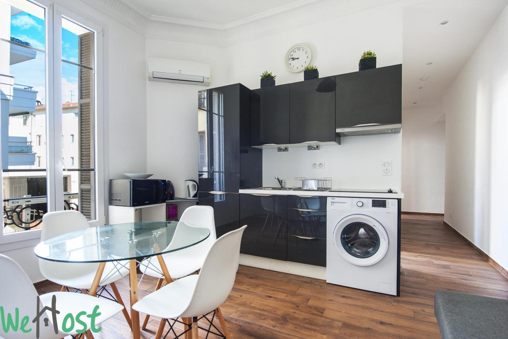 Apartment Center Flat *