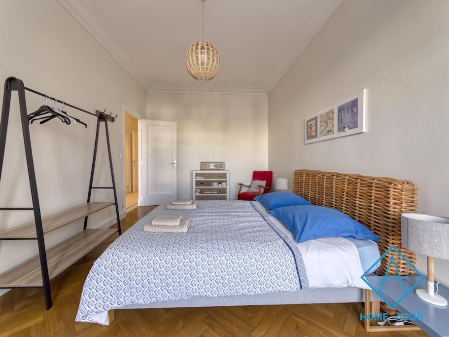 New Luxurious - Jean Medecin Nice