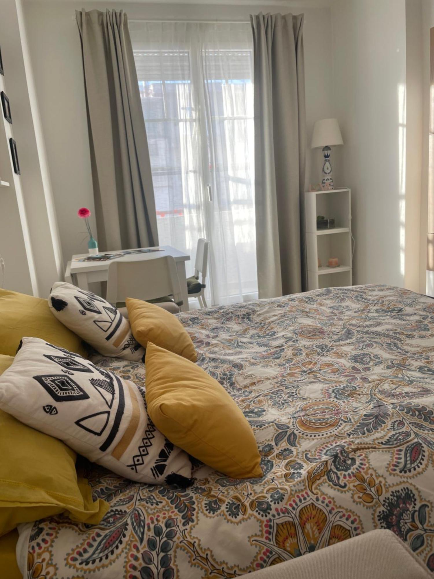 Bright At Mimi's Apartment *