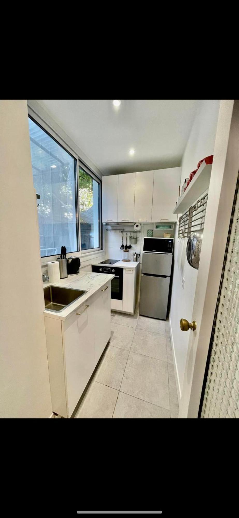 2 Pieces Apartment *