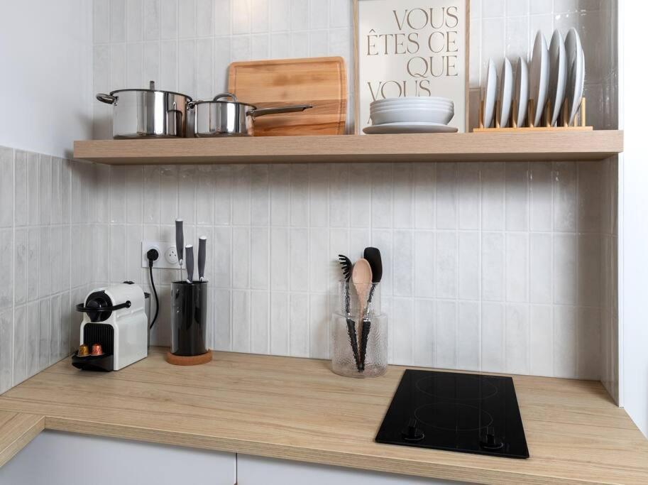 Unique Old Town Designer Apartment *