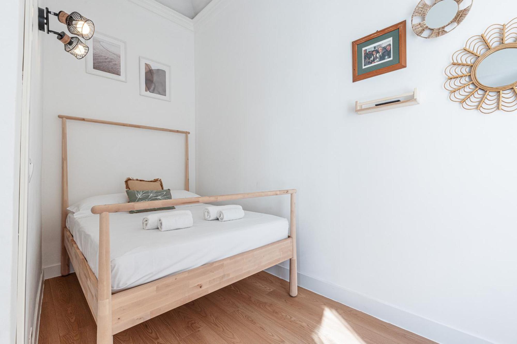 Lively District - Duplex Old Town Apartment *