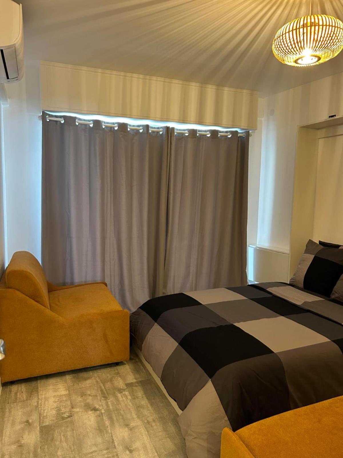 Homestay Promenade Des *