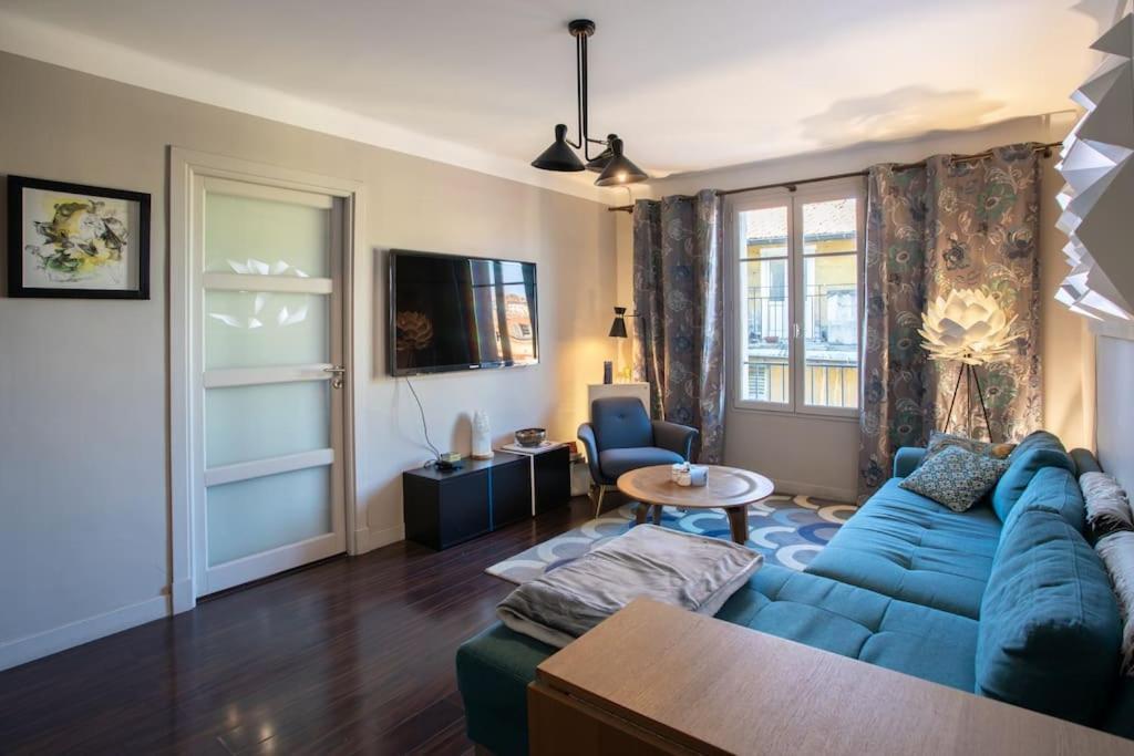 Apartment #39 Old Town 3 Bdr Ac Balcony 5mins Walk To Sea Nice