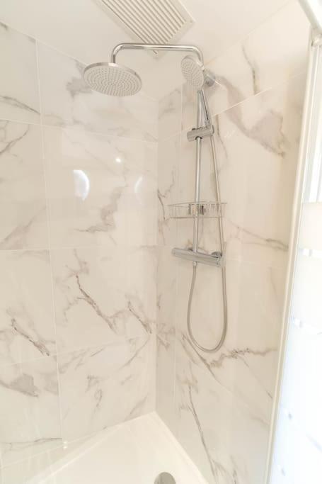 Ag 4 Calif 4 Galaxie *