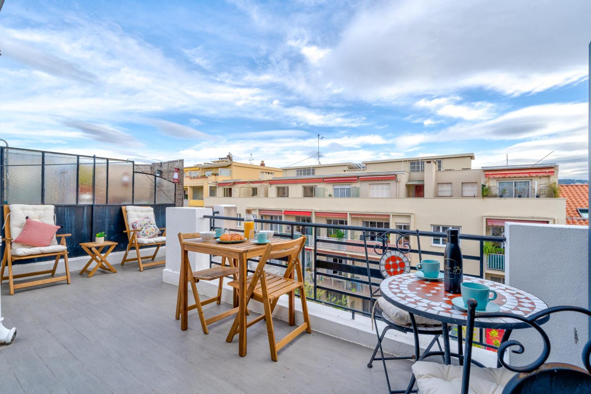 Floor Terrace - Dernier Etage Terrasse Cosy Appartement