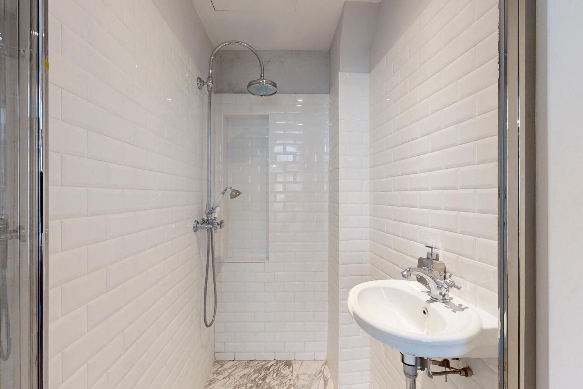 Silver Five Stars House