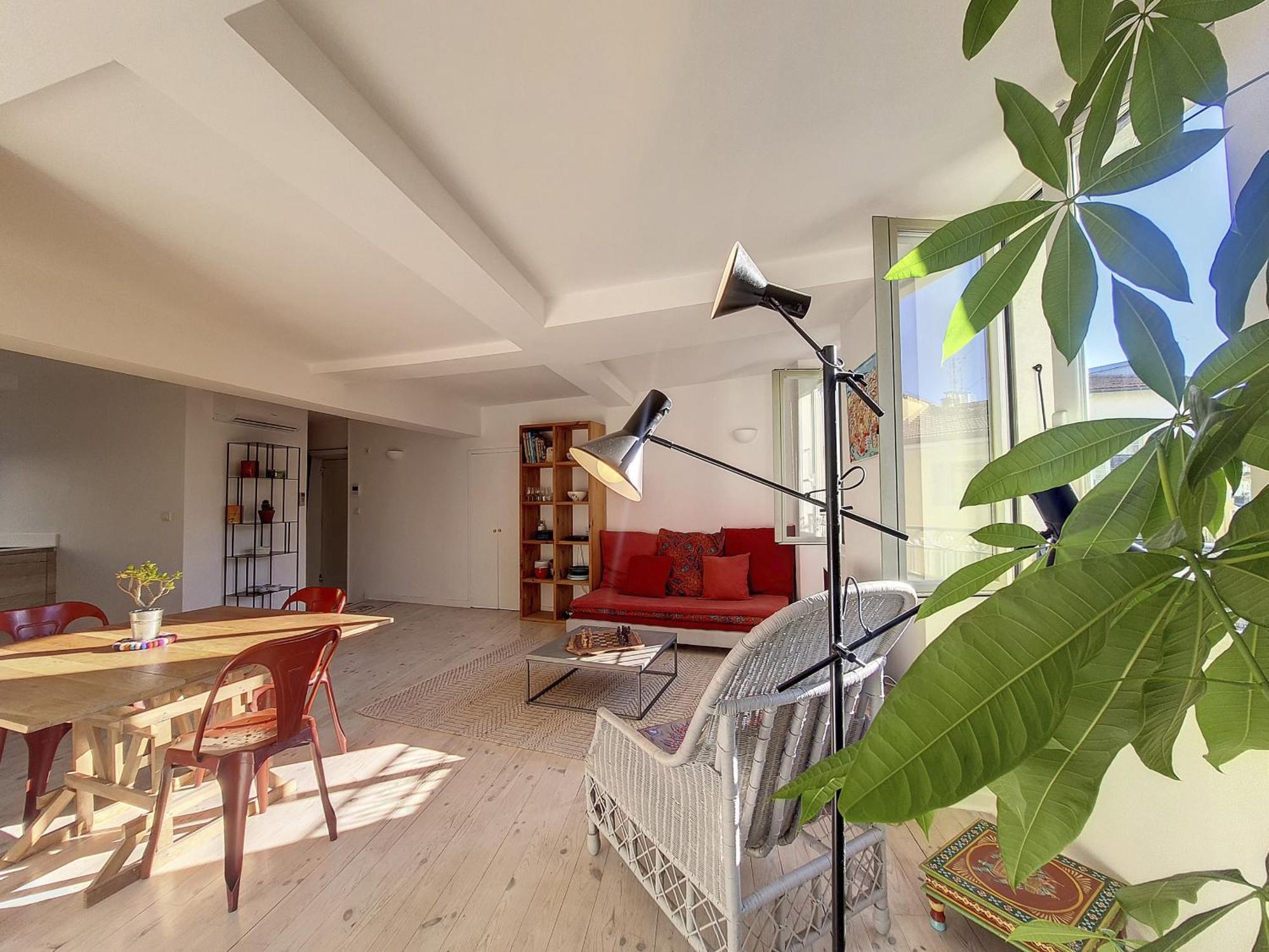 Nestor&jeeves - Bonaparte - Near Port And Garibaldi * Nice